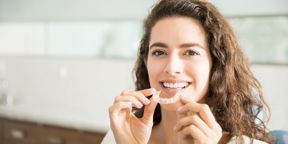 Can I Use an Electric Toothbrush With Invisalign Attachments?